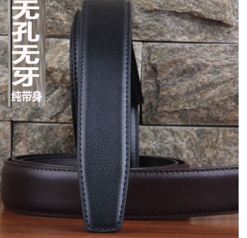 皮带光滑,上面没孔也没扣的腰带叫什么腰带