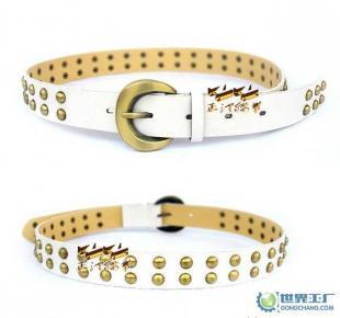 白色复古铜钉仿皮腰带 二手转让与时尚再生的魅力